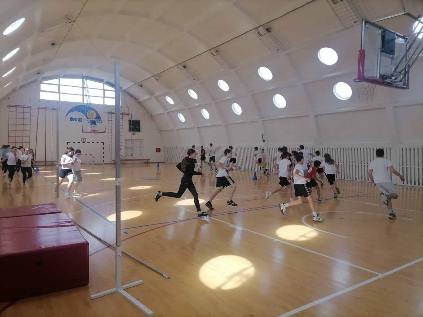 IMG-2545b263b4ce729b5f3fec9e454360d8-V.jpg IMG-2545b263b4ce729b5f3fec9e454360d8-V.jpg